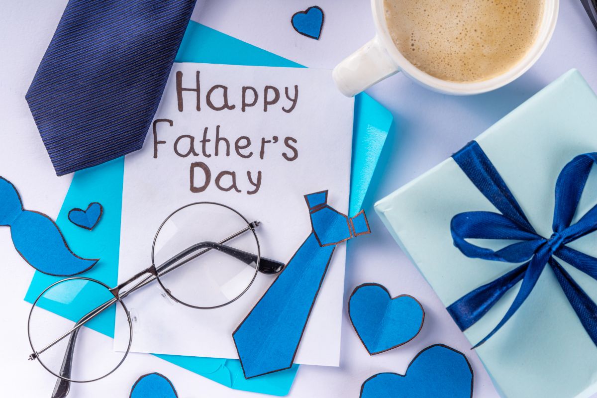 father's day gifts, greeting card, necktie, glasses and coffee