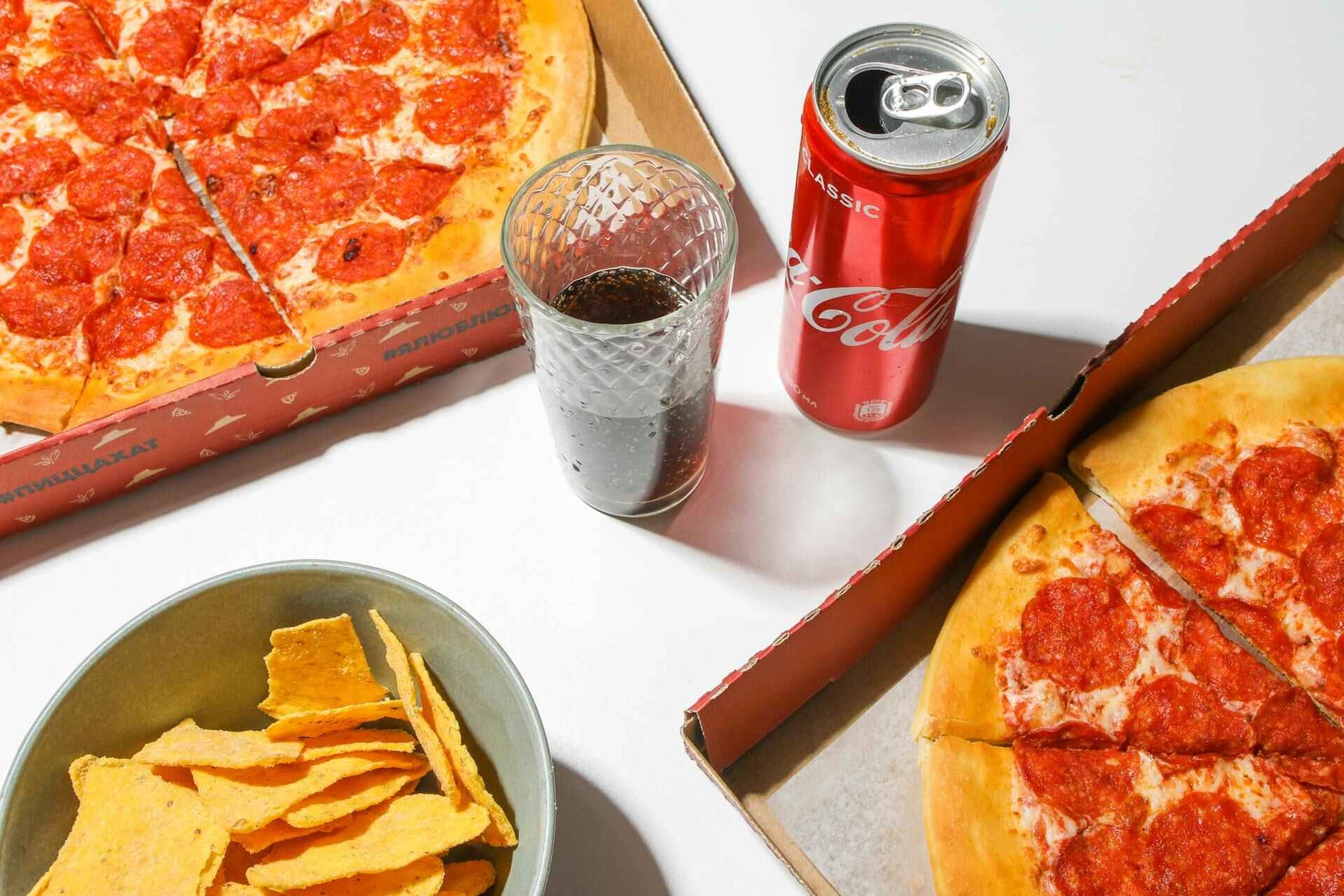 pizza; coke; snack; snack box revolution; snack box gift; gift singapore