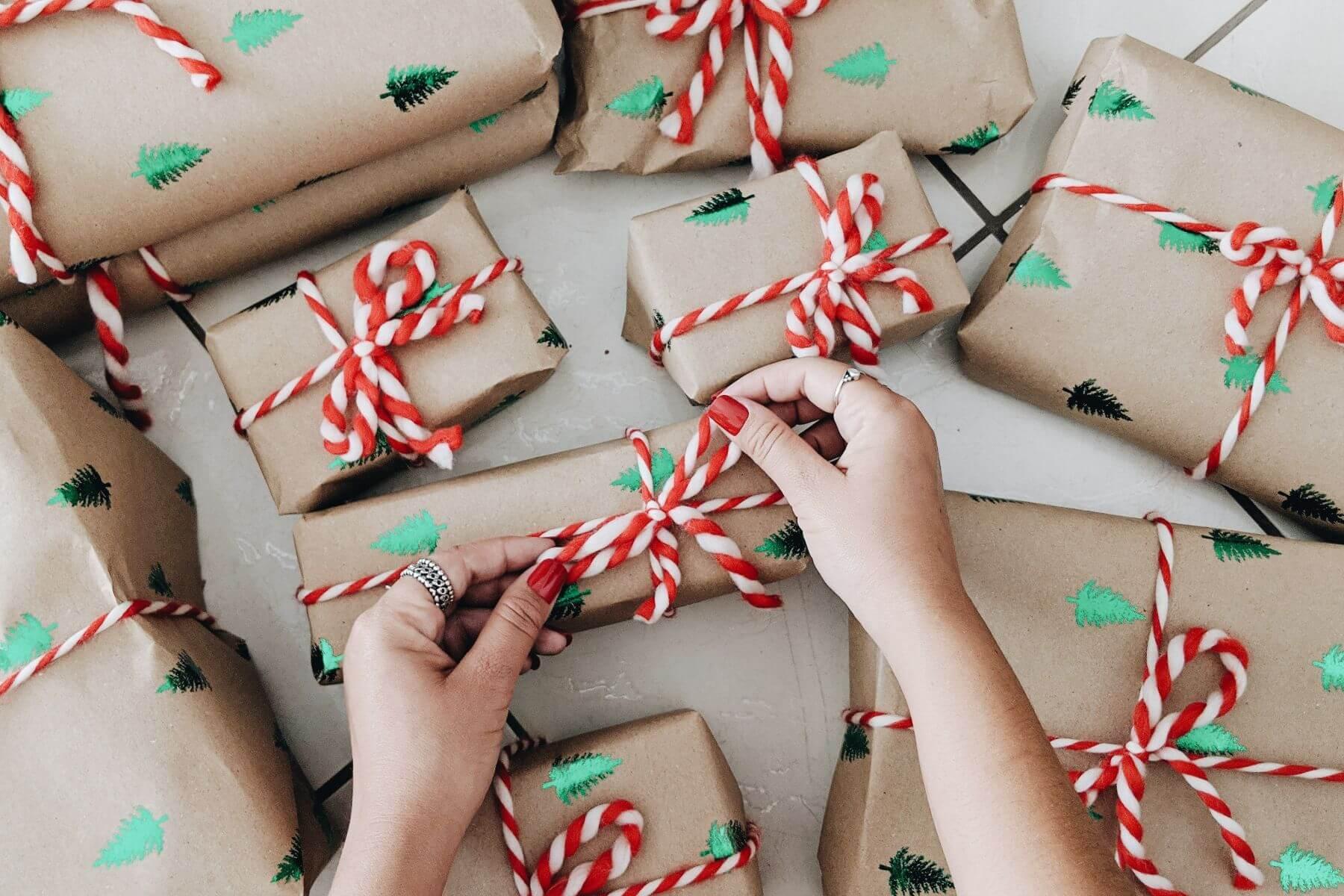 best christmas gift ideas for friends and family