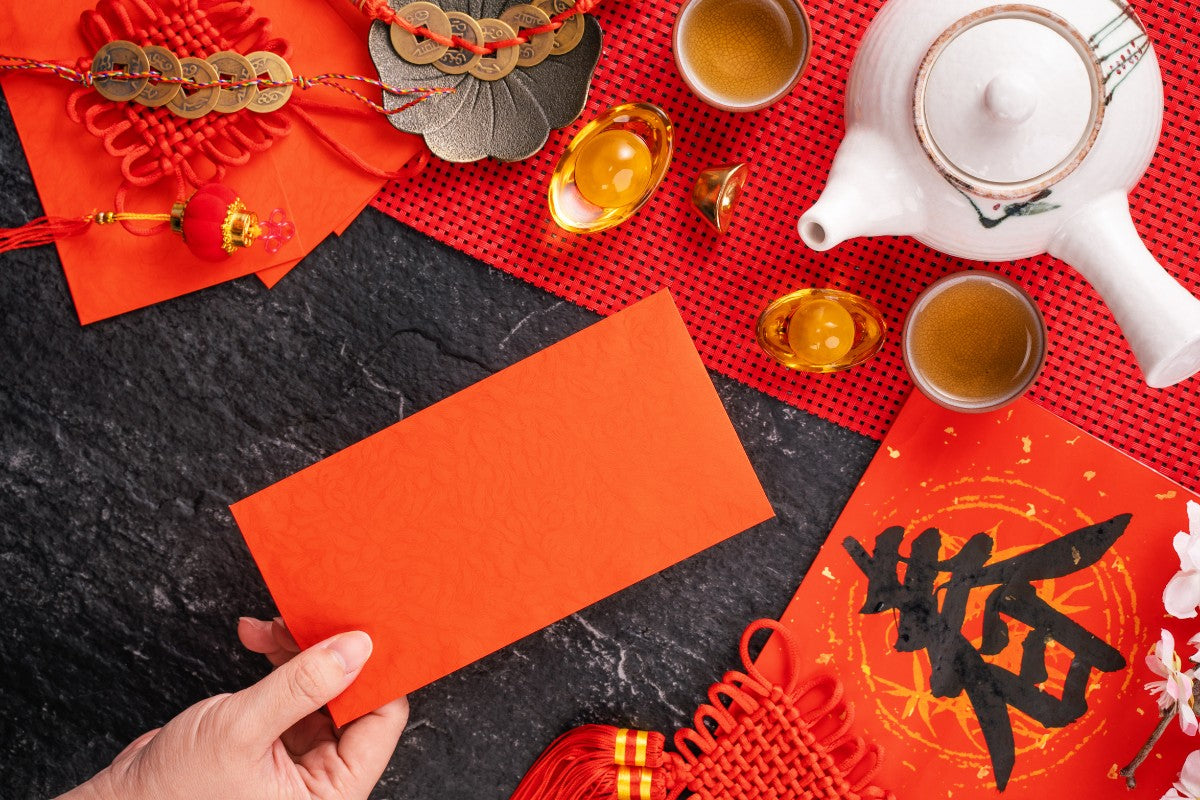The Ultimate Guide to Thoughtful Chinese New Year Gifts: What to Give (and What to Avoid)