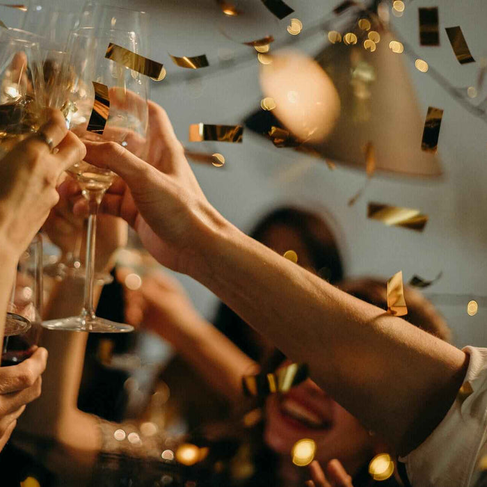 cheers; party; celebration; confetti; drink glasses; last minute gift; gift ideas; same day delivery; gift guide