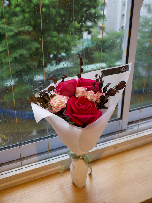 Petite Rose Bouquet