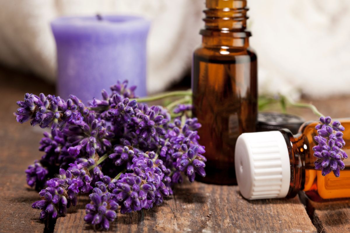 Aromatherapy for Better Sleep